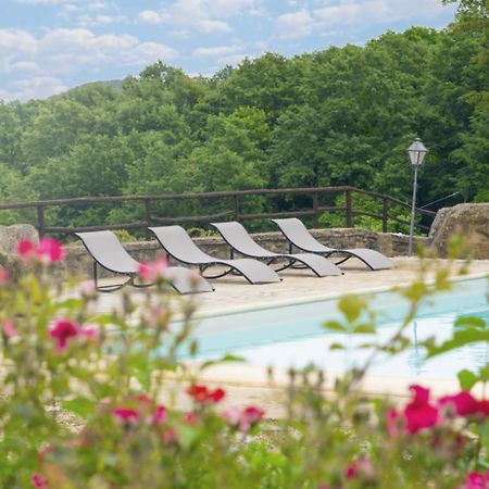Villa Elisa - Private Pool & Airco Near Reschio Castle Lugnano المظهر الخارجي الصورة