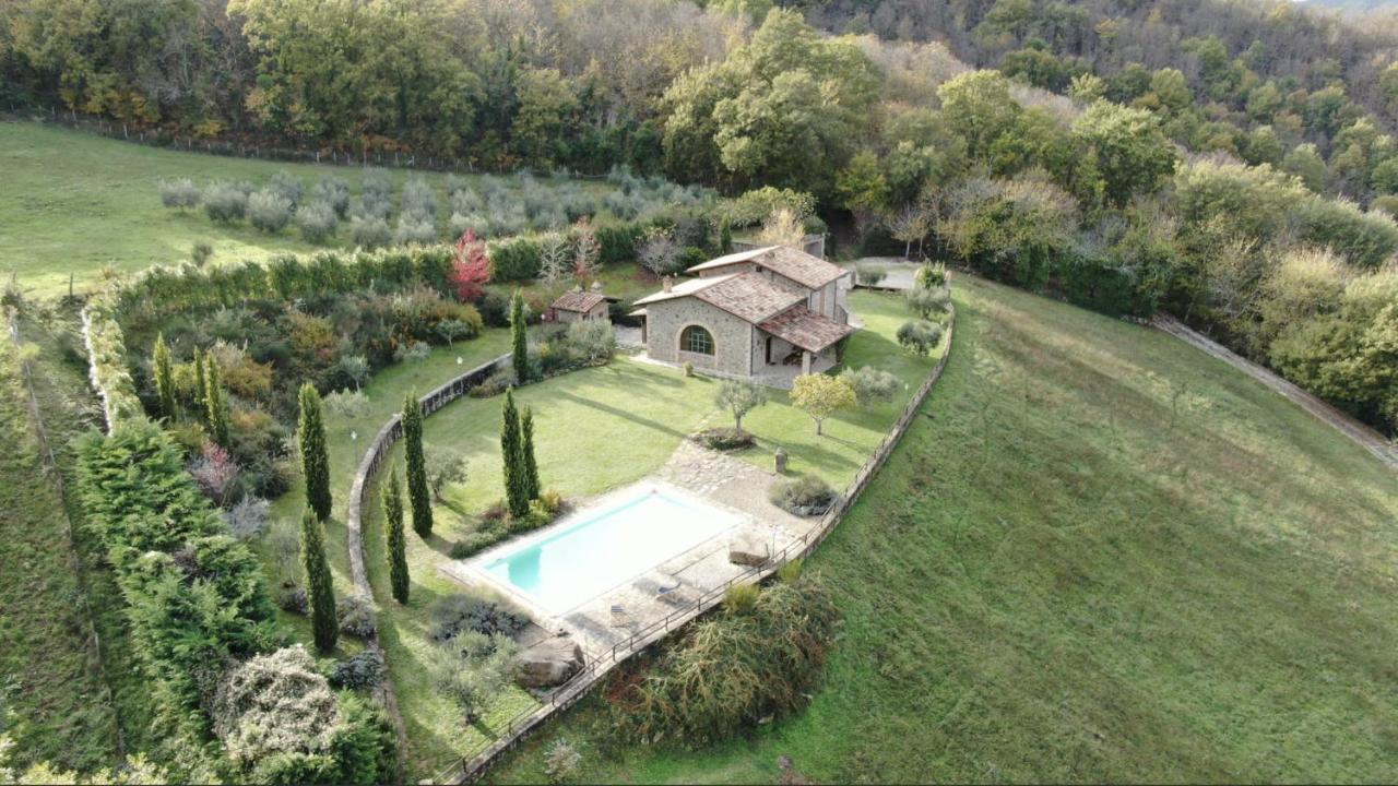 Villa Elisa - Private Pool & Airco Near Reschio Castle Lugnano المظهر الخارجي الصورة