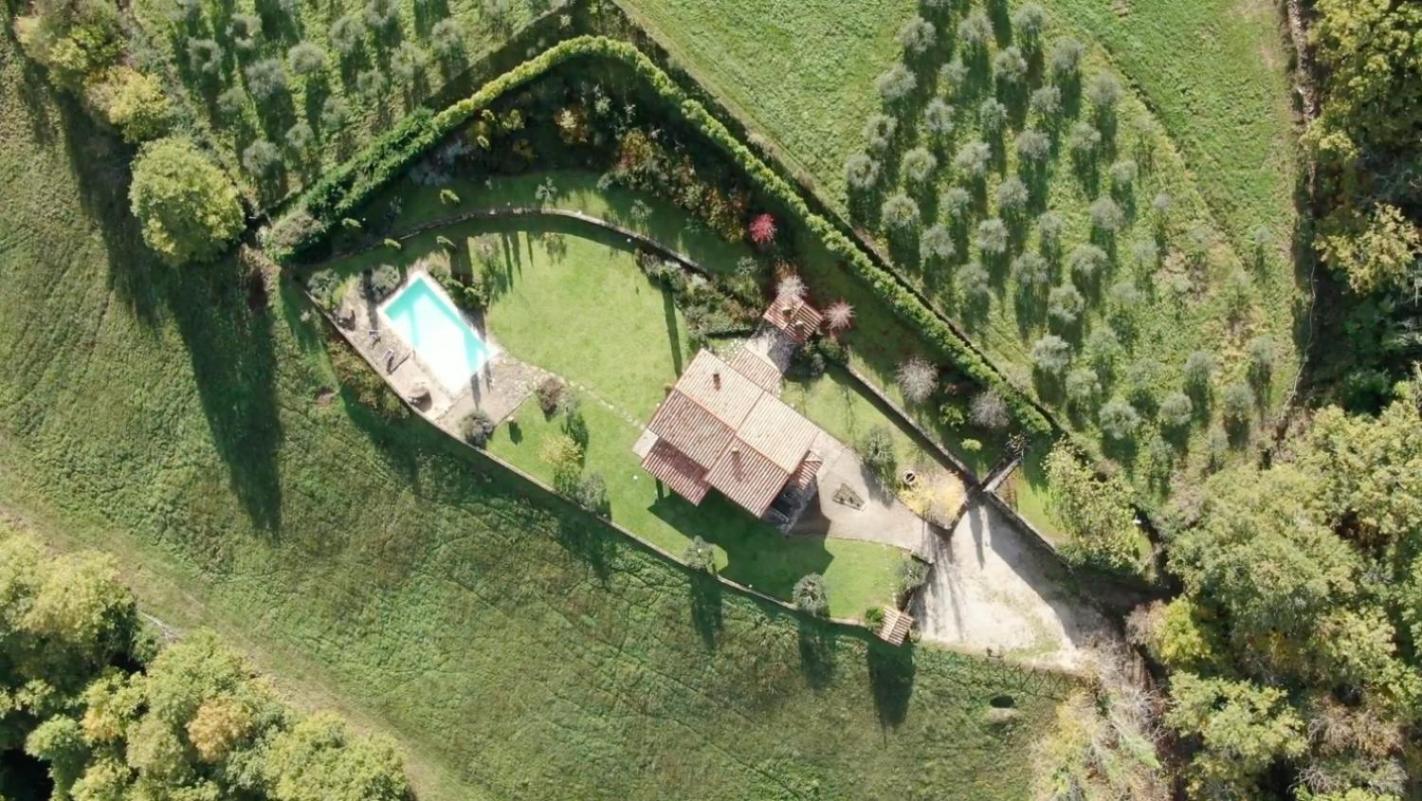 Villa Elisa - Private Pool & Airco Near Reschio Castle Lugnano المظهر الخارجي الصورة